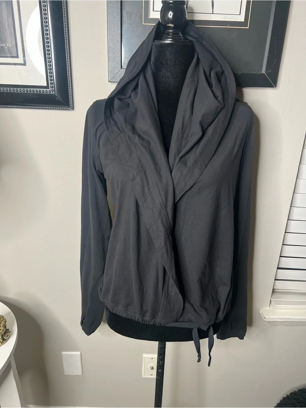 Lululemon Ready‎ to Rulu wrap black 6